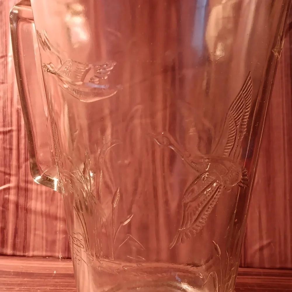 Vintage heavy glass pitcher barware ducks hunting man cave